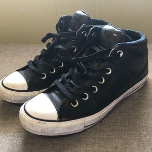 Black leather converse